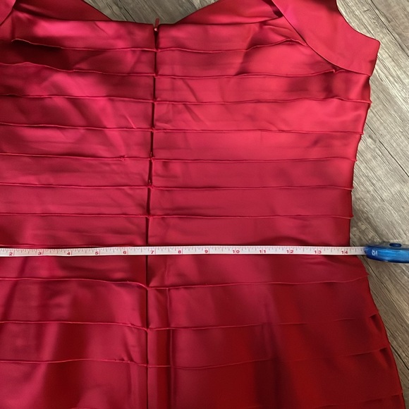 Red Jones  New York bandage dress 8 - Picture 5 of 7